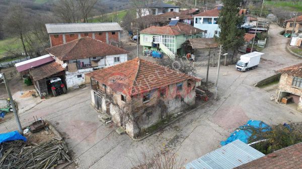 KOCAELİ KANDIRA SELİMKÖY'DE SATILIK MÜSTAKİL KÖY EVİ