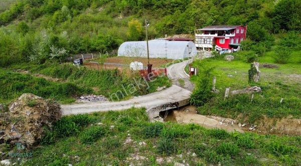 SAZA KÖPRÜSÜ KARŞISINDA MÜSTAKİL 2 KATLI EV VE ARSASI