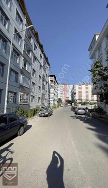 ÜNYE'DE ATATÜRK MAHALLESİNDE SATILIK GİRİŞ KAT 2+1 DAİRE