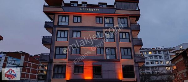 ÇEKMEKÖY MERKEZ MH 2+1 LÜKS SIFIR DAİRE ARAKAT