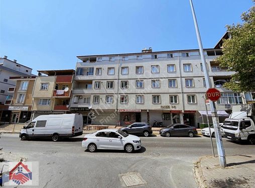 ÇEKMEKÖY AYDINLAR MH CADDE ÜZERİ 3+1 125m² ARA KAT KİRALIK DAİRE