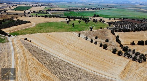 ÇANAKKALE MERKEZ KALAFAT KÖYÜNDE İMARA 60 METRE DÜZ TABAN ARAZİ