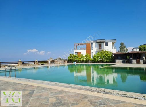 BODRUM YALIKAVAKTA 3+1 DENİZ MANZARALI SATILIK DAİRE