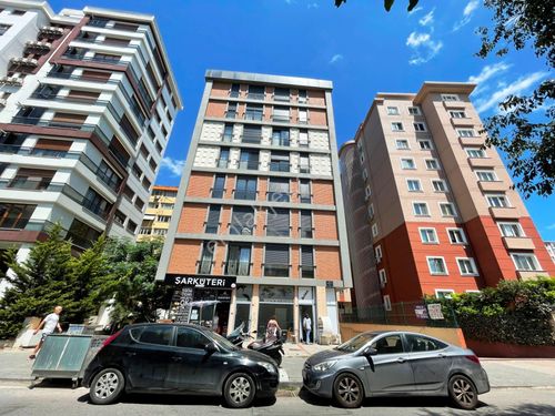  BOSTANCI CİTY YANINDA 60m2 TEÇHİZATLI DEVREN KİRALIK ŞARKÜTERİ