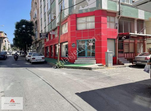 Koray Lisesi Civarı Ana Cadde Yakını 3 Kat Dükkan 150 M2 Tamamı