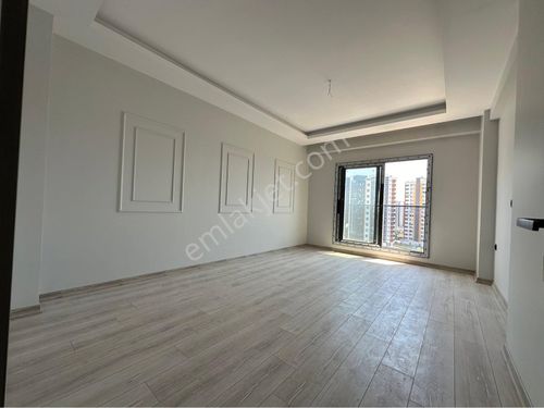 MEZİTLİ 75.YILDA SATILIK FIRSAT 2+1 SIFIR DAİRE