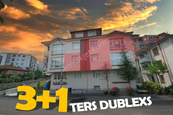  ÇARŞI MERKEZDE ZÜBEYDE HANIM CAD'SİNDE TERS DUBLEXS 3+1 KİRALIK