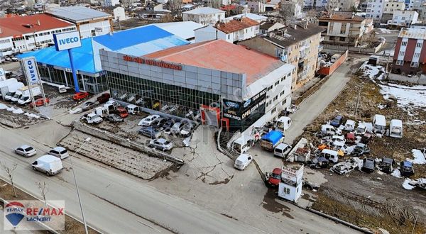 Re/max Lacivert'ten Sanayi'de En İyi Lokasyonda Satılık Plaza