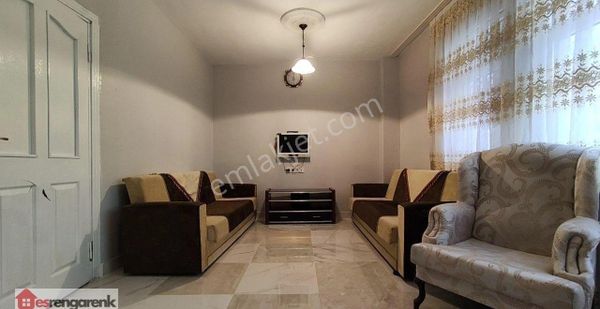 2754 Rengarenk'ten Taksime Yürüme Mesafesinde Eşyalı 1+1 Kiralık