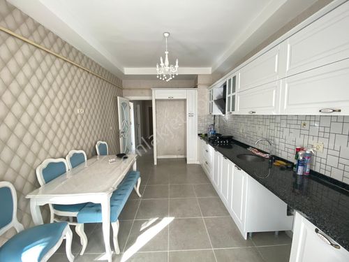  ŞEKER MAHALLESİ 4+1 GÜNEY BATI CEPHELİ KİRALIK DAİRE