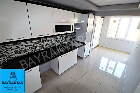  BAYRAKTAR EMLAKTAN PAŞAKONAKTA BAHÇEŞEHİR KOLEJİ YANI KİRALIK 3+1 ARA KAT 140 m2 DAİRE