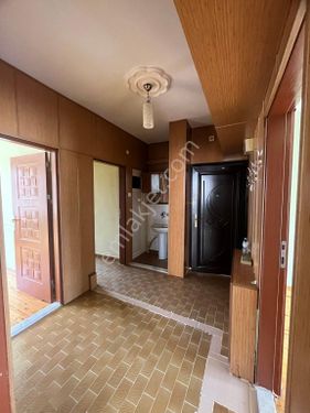 MEHMETAKİFTE NÜFUS MÜD YAKINI ARA KAT 3+1 SATILIK DAİRE