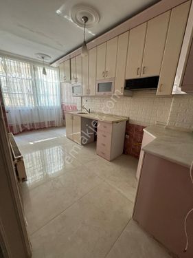 MAHFESIĞMAZ MAH HASARSIZ BULVAR ÜSTÜ 3+1 SATILIK DAİRE