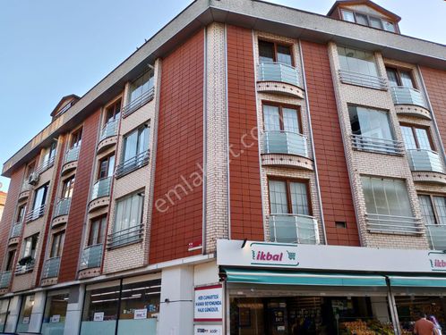 ÇARŞI METROYA 50m 2+1 SATILIK DAİRE