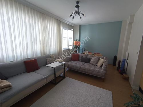 Serencebeyde İçi Yenilenmiş 2+1 Eşyalı Daire