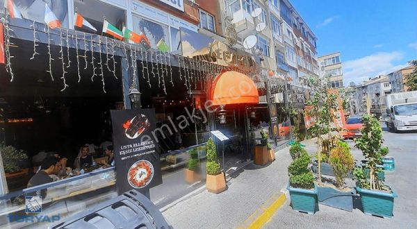 Mecidıyeköy De Satılık Dükkan