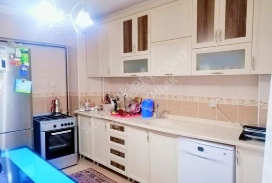 KISMET EMLAK'DAN MERKEZDE ARA-KAT 3 +1 ASANSÖRLÜ DAİRE 