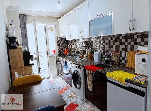 Çekmeköy Hamidiye'de 2+1/88m2. balkonlu, arakat satılık daire