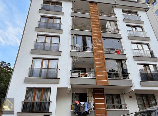 Çankaya zafertepe satılık katta 2+1 daire