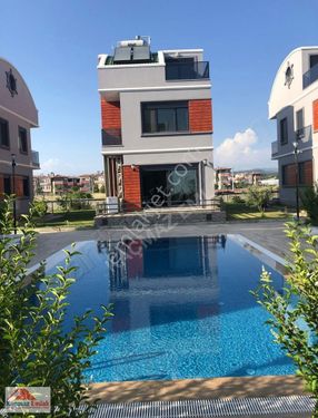 MANAVGAT ÖRENŞEHİRDE DENİZ MANZARALI LÜKS 3+1 MÜSTAKİL VİLLA