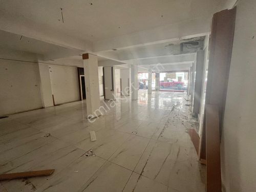 MALTEPE ZÜMRÜTEVLER SATILIK DÜKKAN 80 M2 ARSA PAYLI 