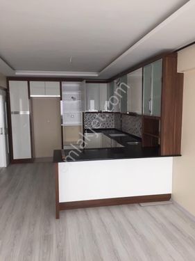  SAFİR GAYRİMENKULDEN NAZİLLİ AYDOĞDU MAH 4+1 BALKONLU 220M2 SATILIK DAİRE 