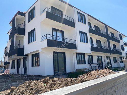  YALOVA ALTINOVA KAYTAZDERE SATILIK 1+1 DAİRE!. (SİTE İÇERİSİNDE)