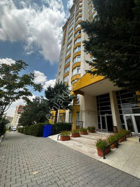 Toki Turkuaz'da Çankaya Üniversitesi Yakını 4+1 Eşyalı Kiralık Daire