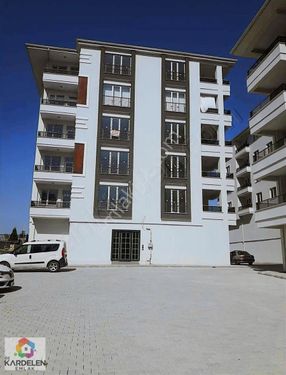 AŞAĞI ÇÖŞNÜKTE SATILIK 5 KATLI BİNADA SIFIR DAİRE