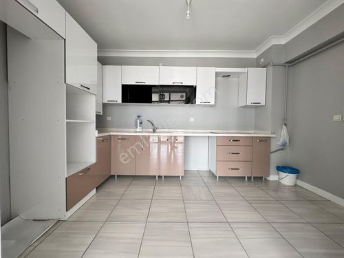  KEÇİÖRENDE TERAS BALKONLU 3,5+1MANZARALI SİTE DAİRESİ KİRALIK 