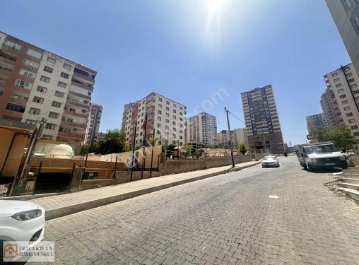 650 M2 Satılım Dükkan