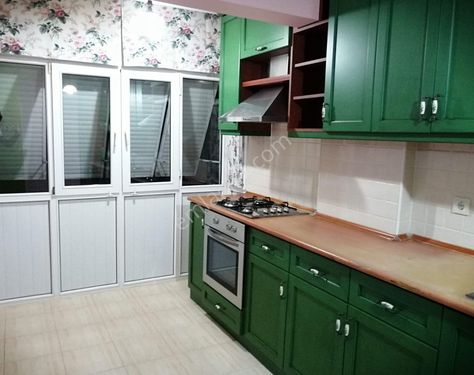 MEMUREVLERİ MAHALLESİNDE GENİŞ KULLANIŞLI 3+1 ARAKAT DAİRE