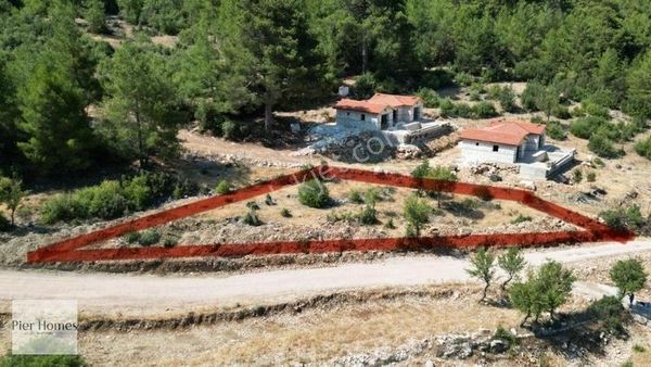 Hacıoğlan Mah. (1.991 m2) SATILIK VİLLA Arazi