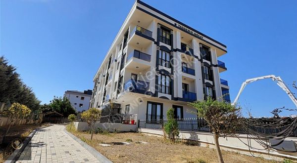 Büyükçekmece Kumburgaz Da 2+2 Satılık Dubleks Daire Güney Cephe