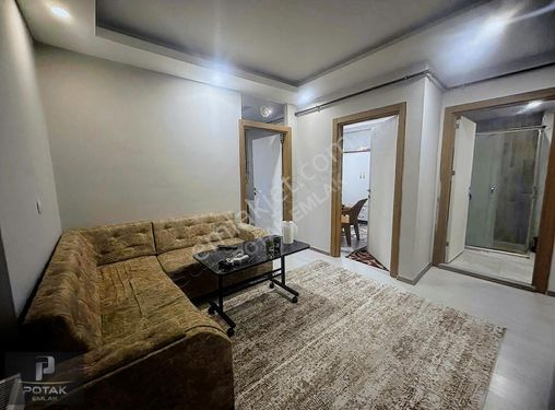 BURDUR MERKEZ ZAFER MAHALLESİ EŞYALI SATILIK ARAKAT 2+0 DAİRE