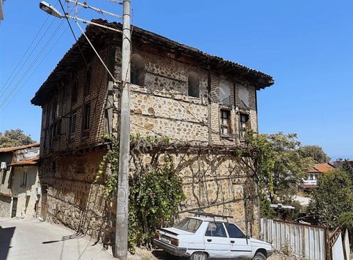 Bursa Mudanya 300 Yıllık Kenan Doğru Öz Konağı Satışa Açılmıştır