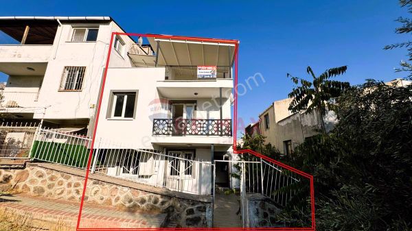 Çiğli Ahmet Taner Kışlalı Mahallesinde 4+1 Kiralık Villa