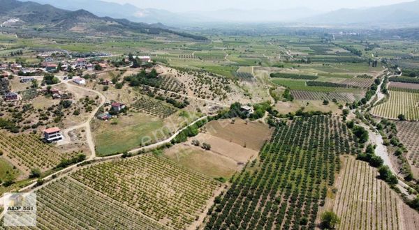 İSTANBUL ANTALYA YOLUNA 5 KM MESAFEDE DOĞA HARİKASI BAHÇE