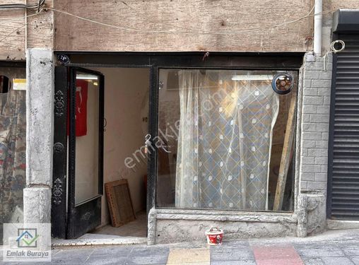 İzmir, Konak, Köprü İnönü Caddesi Noktada Kiralık Dükkan ve Depo