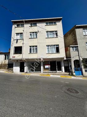 SULTANBEYLİ DEVLET HASTANESİNE YAKIN DÜZ GİRİŞ KİRALIK DÜKKAN 35 M2