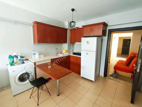  KZ GAYRİMENKULDEN ASMALIEVLERDE 2+1 ARAKAT  65M2  KİRALIK EŞYALI APART