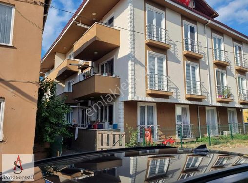 SAPANCA ÇARŞI MERKEZİN DE KİRALIK 2+1 EBEVEYN BANYOLU DAİRE