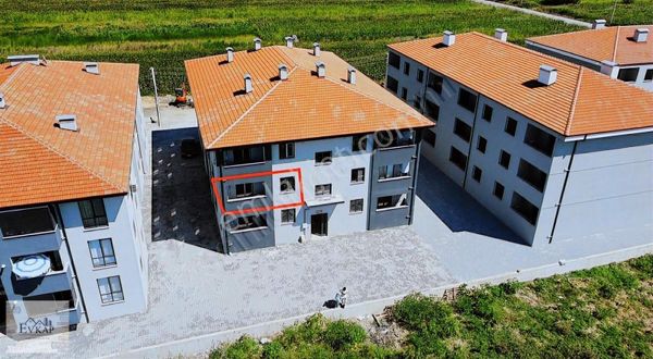 EVKAP'TAN SÖĞÜTLÜ MERKEZDE SATILIK 2+1 SATILIK GENİŞ DAİRE