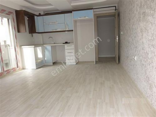  Örnekköyde Ara Kat 1+1 Avantajlı Kiralık Daire