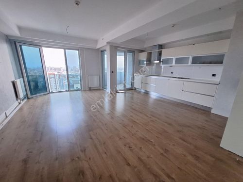  Zeytinburnu Real İst Evlerinde Satılık 2+1 17.Kat Daire