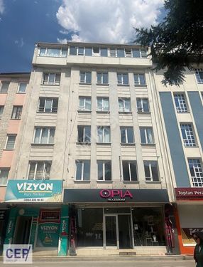 ILICA CADDESİ ÜZERİ SATILIK BİNA