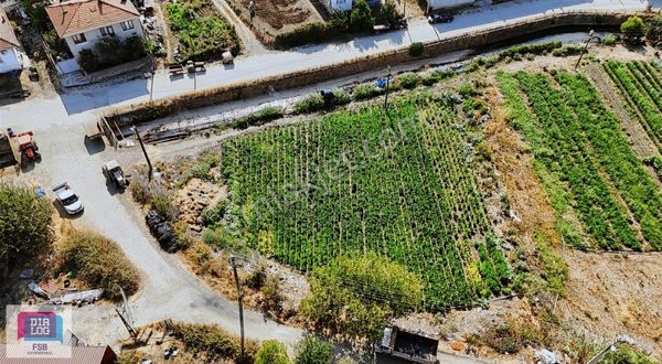 ÇANAKKALE YENİCE PAZARKÖY KÖYÜNDE ARSA