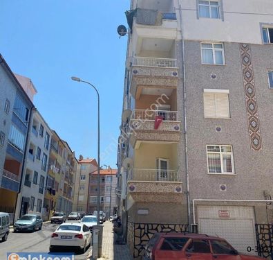 YÜCEDAĞ GAYRİMENKUL'DEN CEDİT MH DE ARA KAT SATILIK UYGUN FİYATLI DAİRE