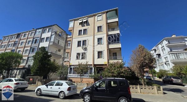 HÜRRİYET MAHALLESİ KKALMAZ SOKAKTA KİRALIK 3+1 DAİRE