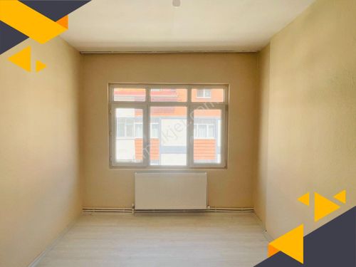  ŞEHRİN TAM MERKEZİ CUMHURİYET CADDESİNDE 3+1 KİRALIK DAİRE 